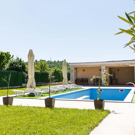 Deluxe Buna Villa Mostar